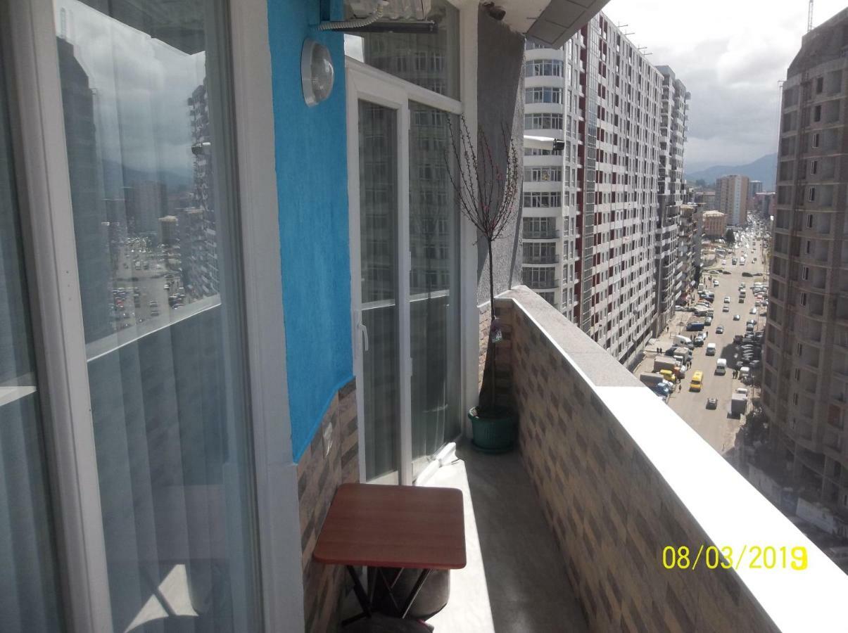 Мате Apartment Batum Dış mekan fotoğraf